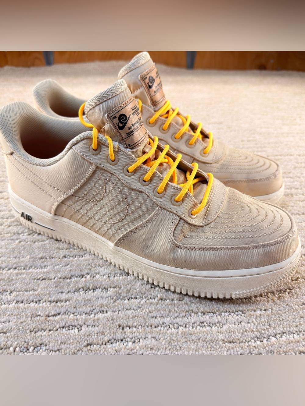 Nike Air Force 1 07 LV8 Moving Company Sanddrift Sneakers